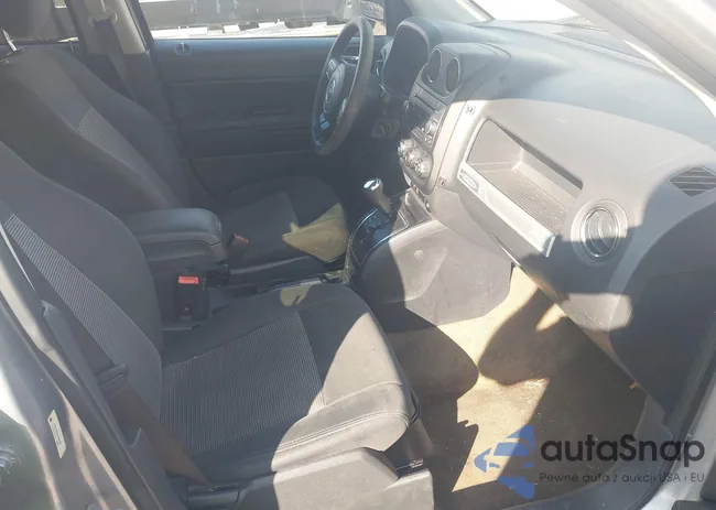 1C4NJCBAXED844962: 43766927