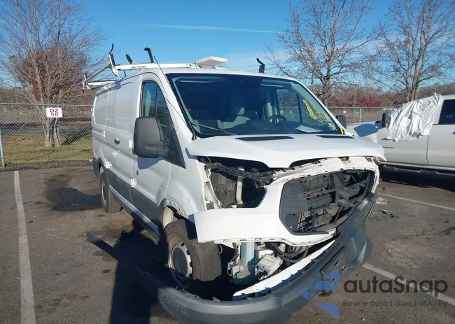 1FTYR1ZM4GKB32200: 43767977