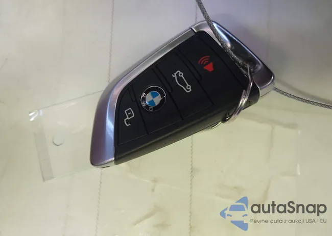 WBS33BA00RCN67179: 43768061