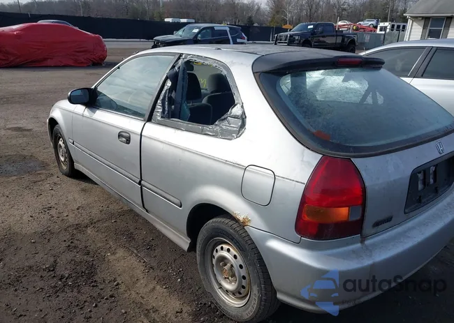 2HGEJ6422TH113368: 43768136