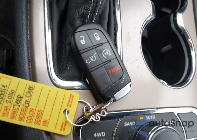 1C4RJFBG2GC333343: 43768206