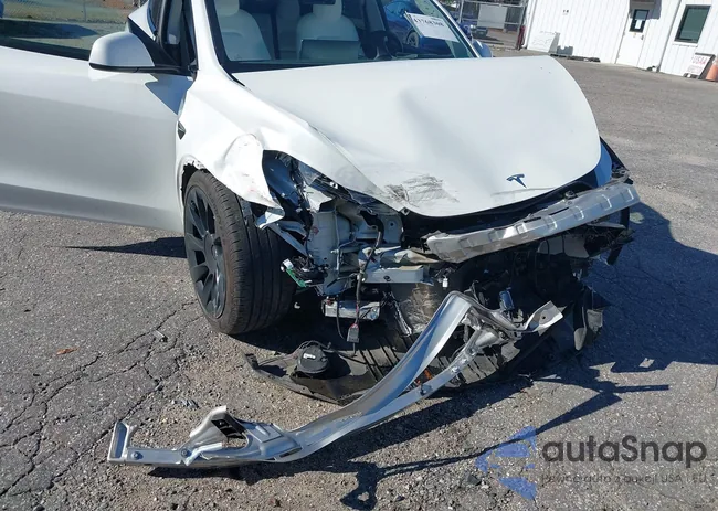 5YJYGDEEXMF179424: 43768308