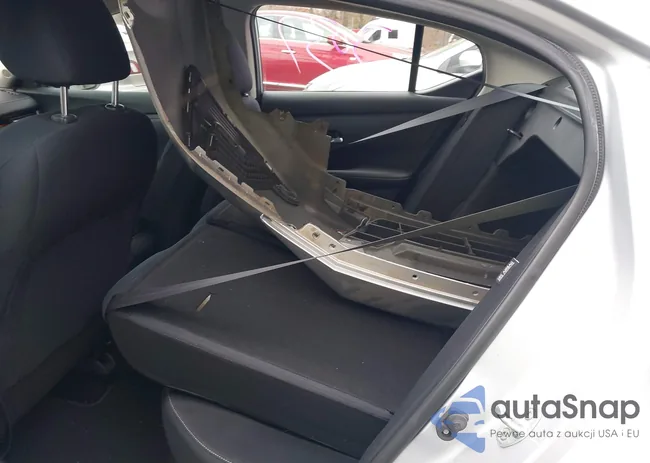 3N1AB8CV4LY285142: 43768475