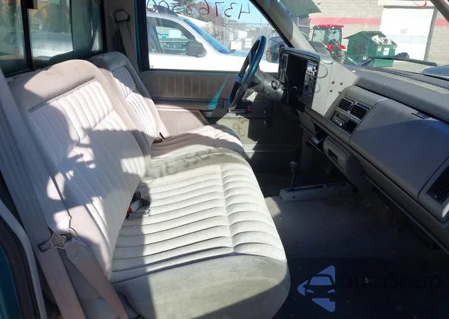 1GCEK14Z7RZ241710: 43768500