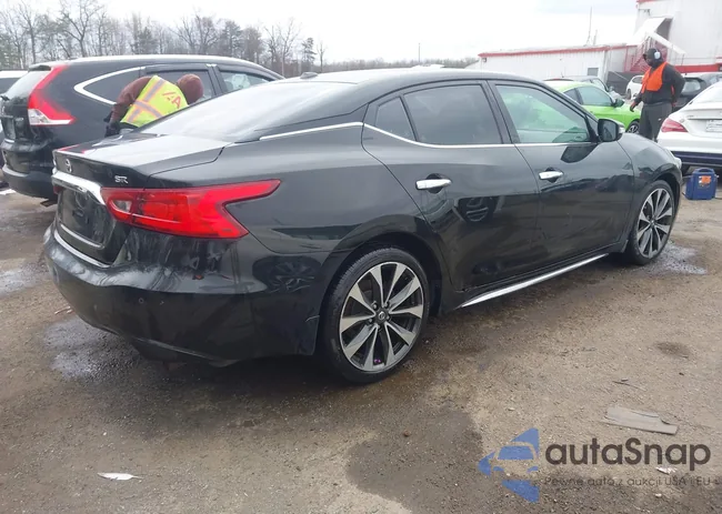 1N4AA6AP6GC406668: 43767656