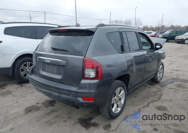 1C4NJCBA8GD524753: 43767748