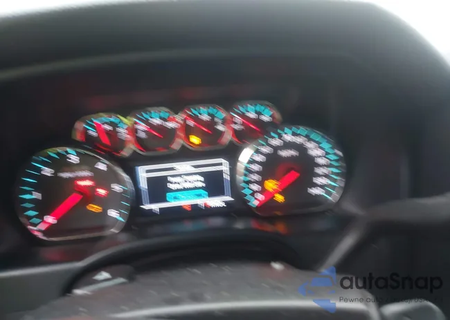 1GCVKREC5HZ204937: 43767751