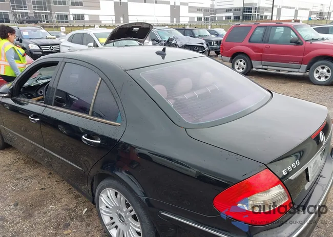 WDBUF72X98B329426: 43767780