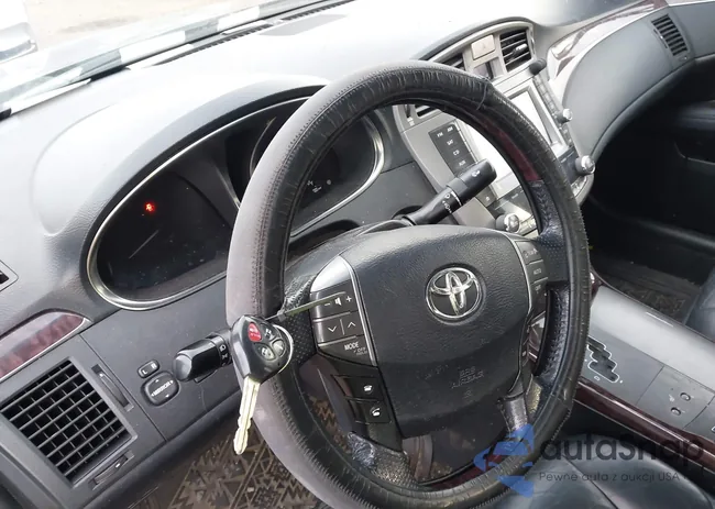 4T1BK3DB1BU395796: 43767800