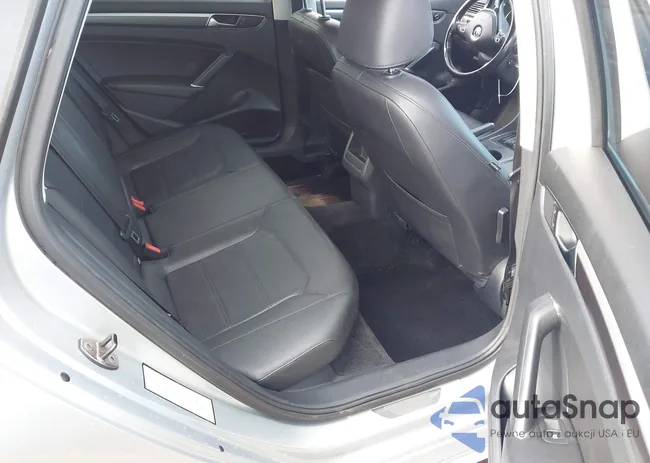 1VWDT7A31HC046907: 43767869