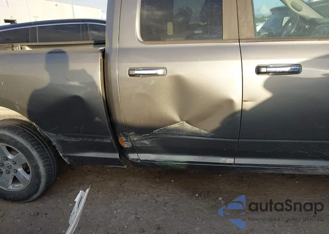 1C6RD6GP1CS180395: 43768989