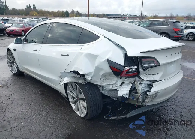 5YJ3E1EB4JF081666: 43769156