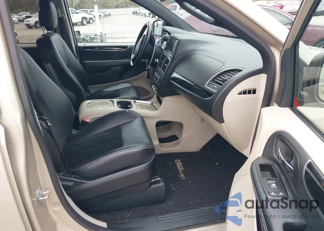 2C4RDGCG2FR691060: 43769505