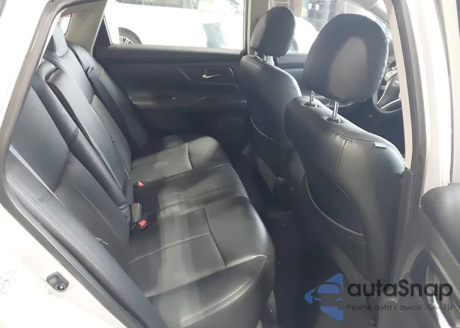 1N4AL3AP3JC281581: 43769533