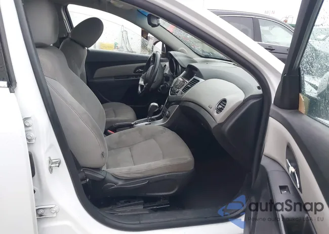 1G1PF5SC2C7295141: 43768848