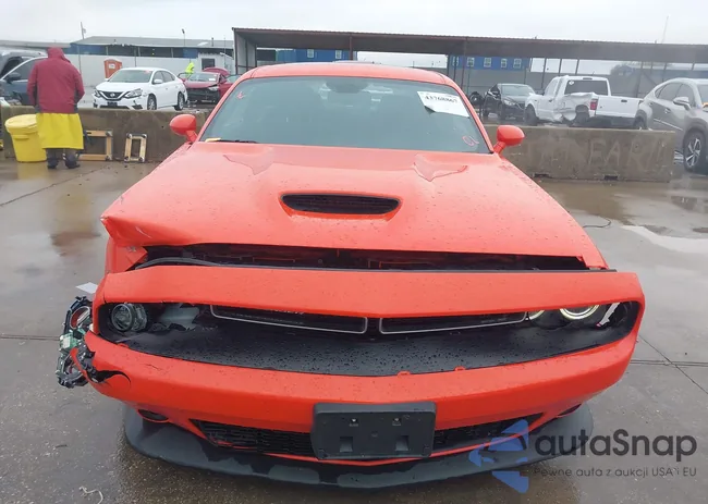 2C3CDZJG6NH263375: 43768867