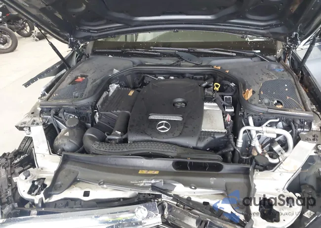 WDDZF4KB0HA134594: 43768876