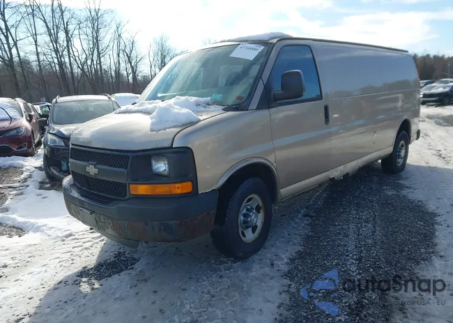 1GCGG29U571204499: 43768880