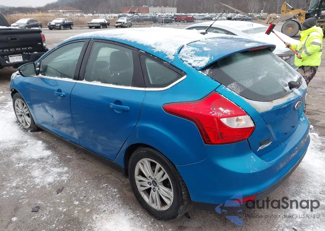 1FAHP3M21CL321923: 43768909