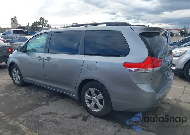 5TDKK3DC5CS191313: 43770128