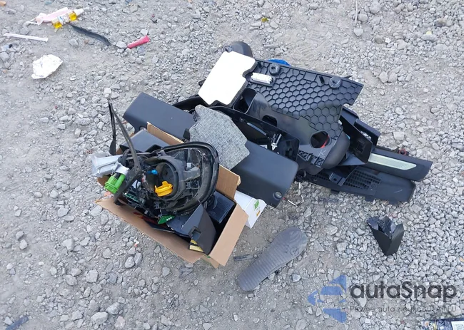 5YMKT6C57F0C89438: 43770180