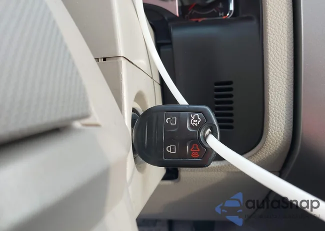 1FMJU2A58CEF53268: 43770187