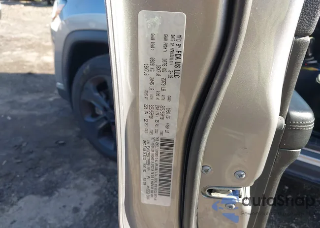 3C4NJCBB6KT755890: 43770194