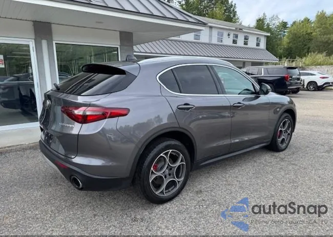 ZASFAKAN0J7B81047: 43769813