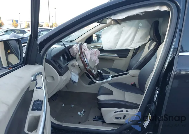 YV4952DL7D2391910: 43769948