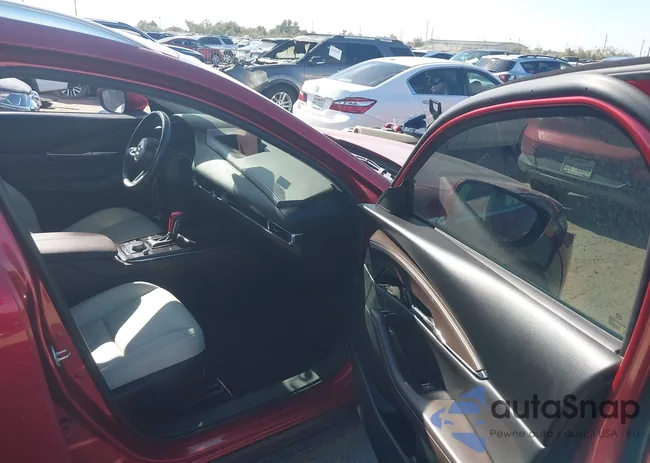 3MVDMADL3MM319328: 43771058