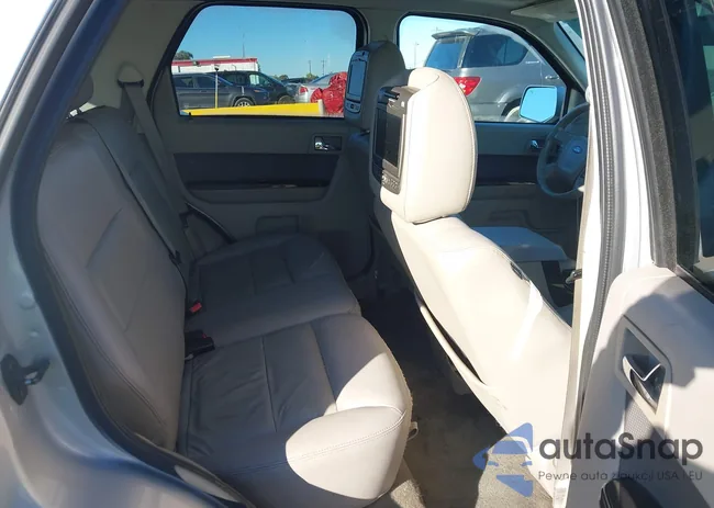 1FMCU49349KA81426: 43771065