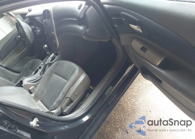 1G11B5SL5FF343498: 43771188