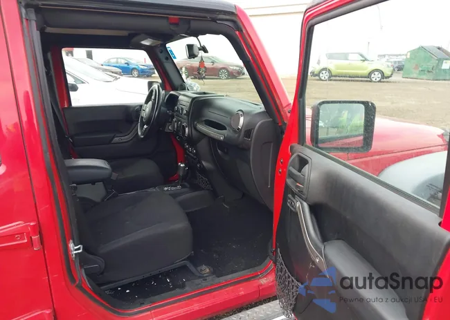 1C4BJWDG6EL207644: 43771258