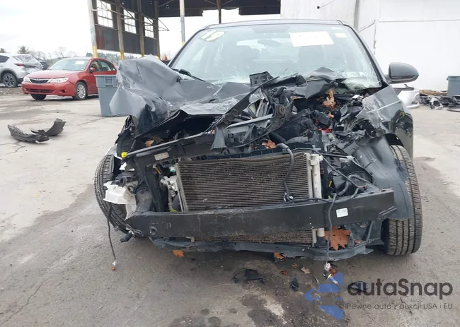 3KPC24A33KE066107: 43771266