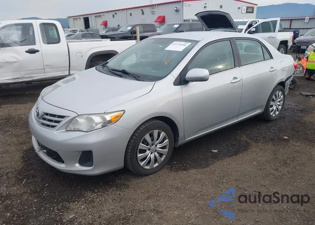 2T1BU4EE2DC087985: 43771406