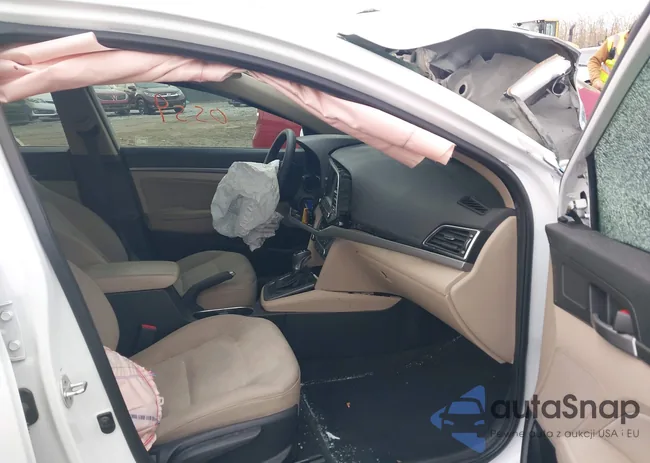 5NPD84LF1JH255259: 43770589