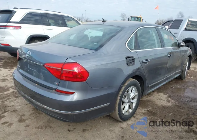 1VWAT7A36GC010082: 43770596