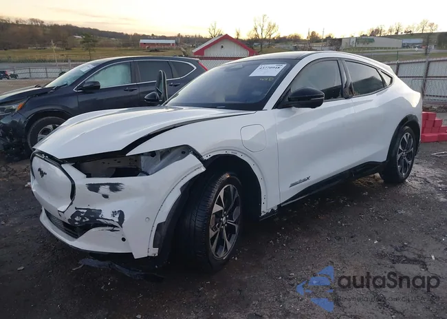 3FMTK3SU5PMA76258: 43770948