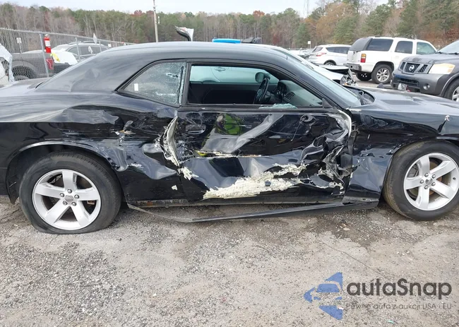 2C3CDYAG6DH718749: 43772084