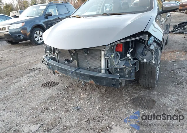 2T1BURHE3HC871512: 43772092