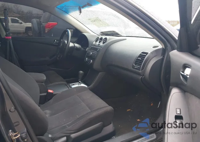 1N4AL2AP8AN493410: 43772415