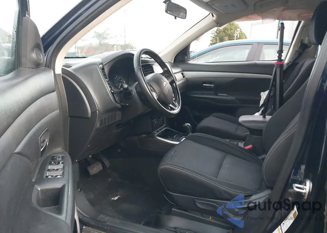 JA4AZ3A33JZ009142: 43772441