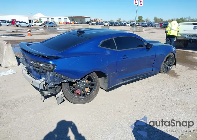 1G1FB1RS3K0123527: 43772458