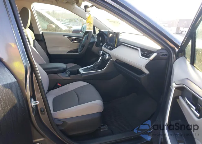 4T3RWRFV4NU051369: 43772500