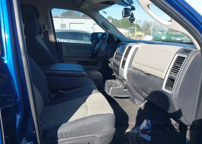 1D3HB18P29S704374: 43771602