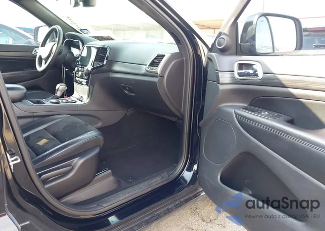 1C4RJEAG0KC673238: 43771759