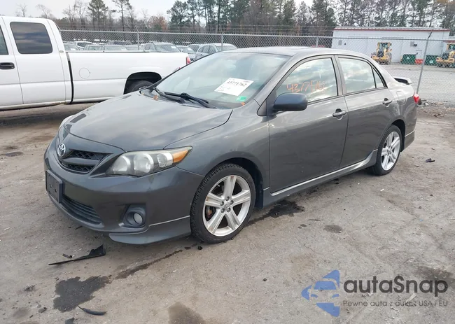 2T1BU4EE7DC992903: 43771762