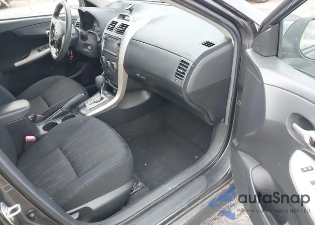 2T1BU4EE7DC992903: 43771762