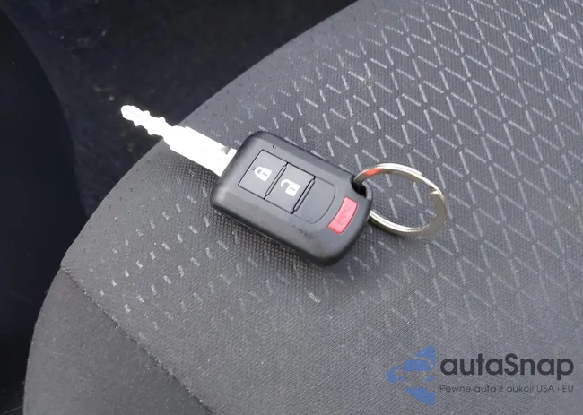 ML32FUFJ3PHF00461: 43771892