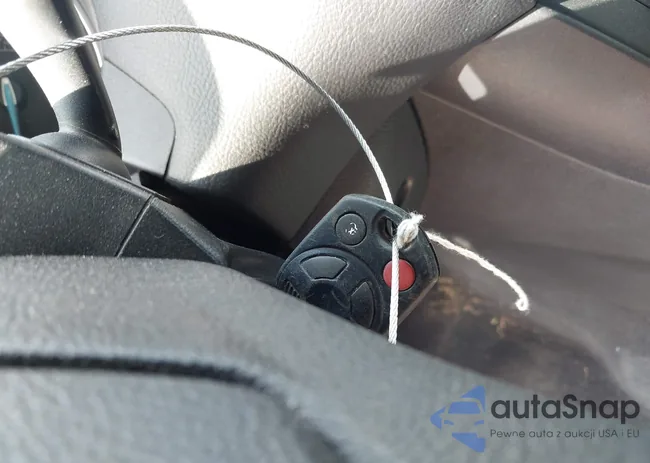 1FADP3E28GL379398: 43773042